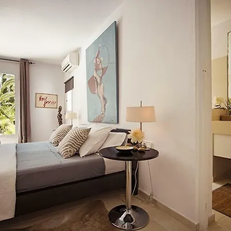 Casa Mysta Santa Eularia des Riu